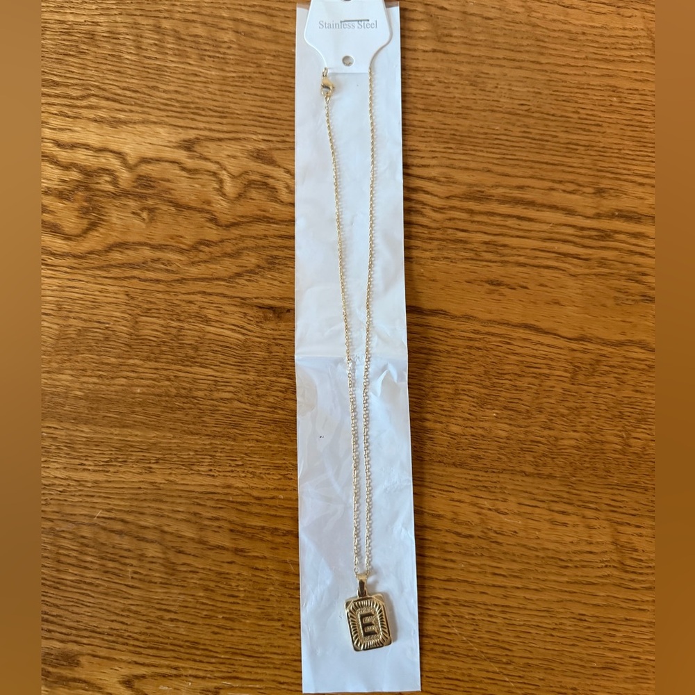 Gold-Tone Stainless Steel Chain Necklace E pendent